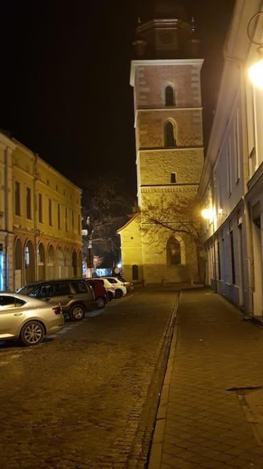 Komfortowy Apartament W Centrum Nowego Sacza Nowy Sącz Exterior foto